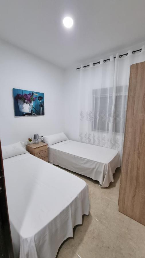 Apartamento Economico Y Centrico カステリョン・デ・ラ・プラナ エクステリア 写真
